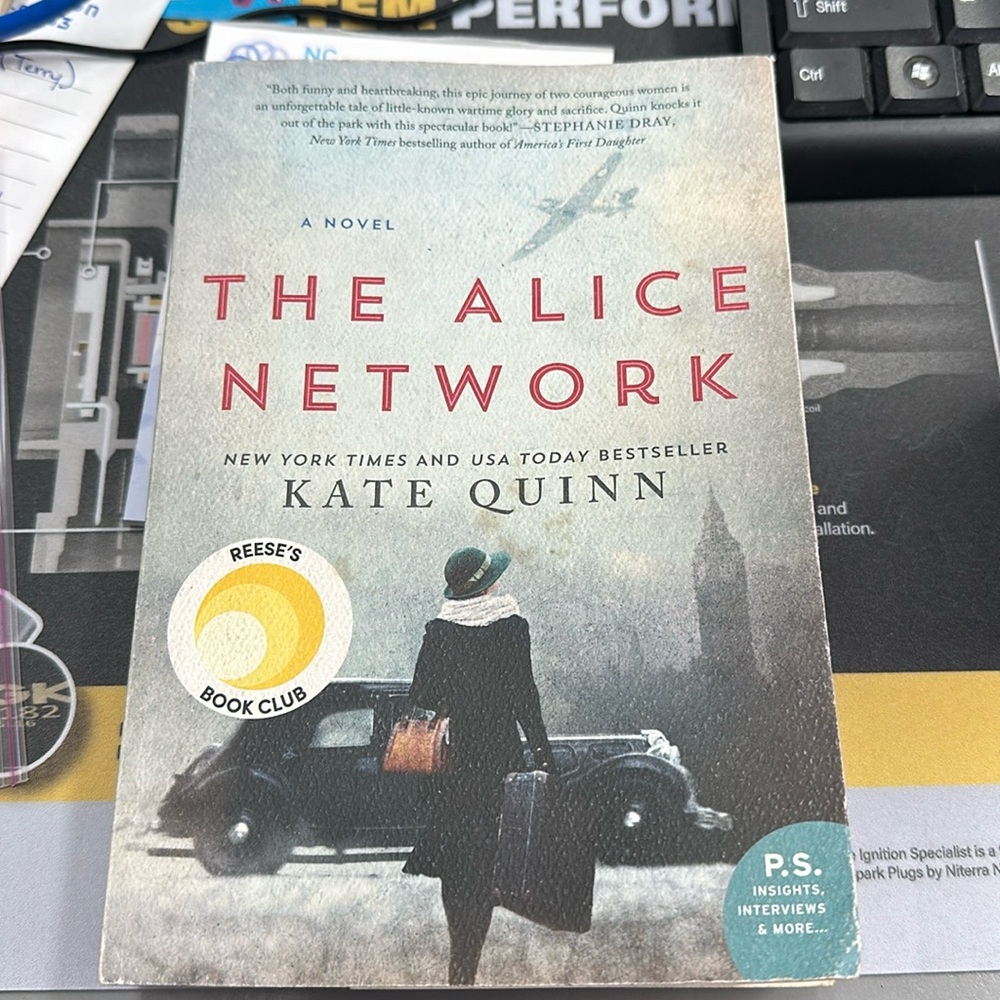 The Alice Network book - Picture 3 of 5